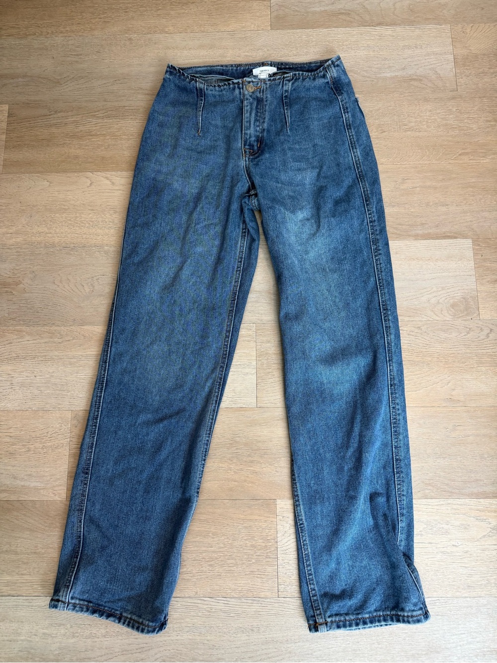 Forever 21 Women’s Relaxed Jeans - Dark Blue - 27